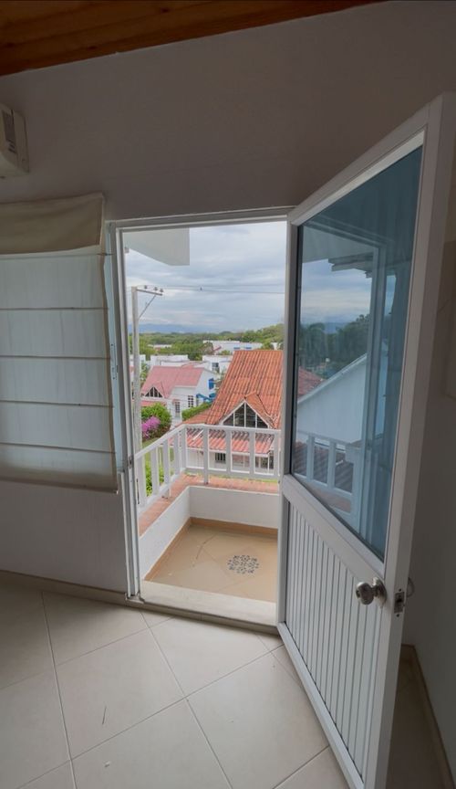 Casa de 4 alcobas en venta en Bosques De Peñalisa, Ricaurte, 300 m² · foto 5 de 24