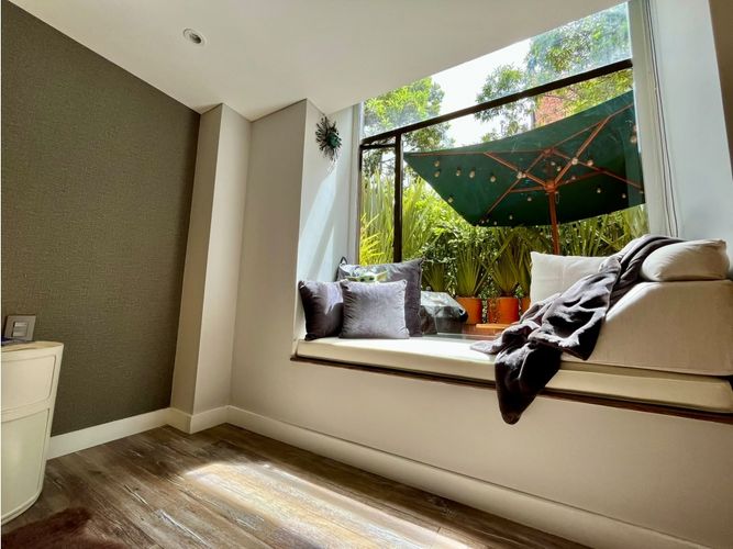 Apartamento de 2 alcobas en venta en Santa Barbara, Bogotá, 147 m² · foto 20 de 24