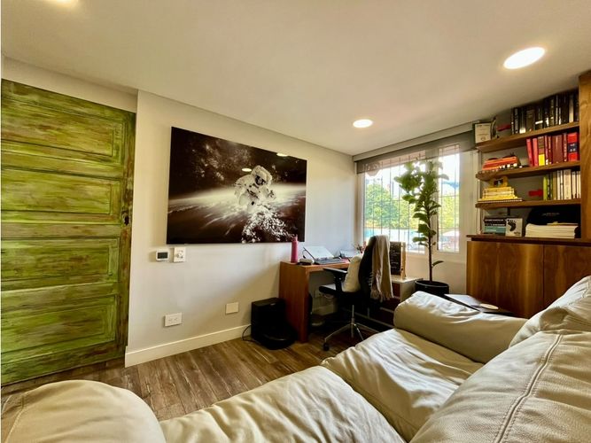 Apartamento de 2 alcobas en venta en Santa Barbara, Bogotá, 147 m² · foto 22 de 24