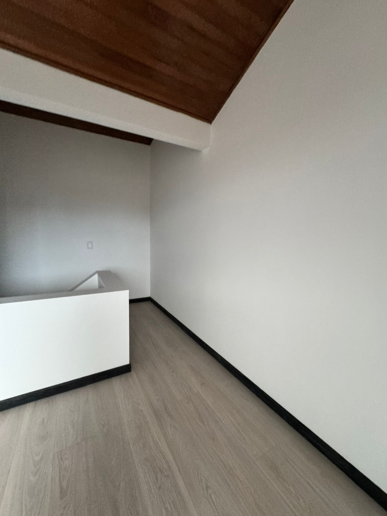 Casa en venta en Madelena, Bogotá · foto 5 de 24