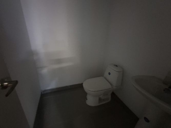 Local en arriendo en Las Casitas, Envigado, 42 m² · foto 2 de 9