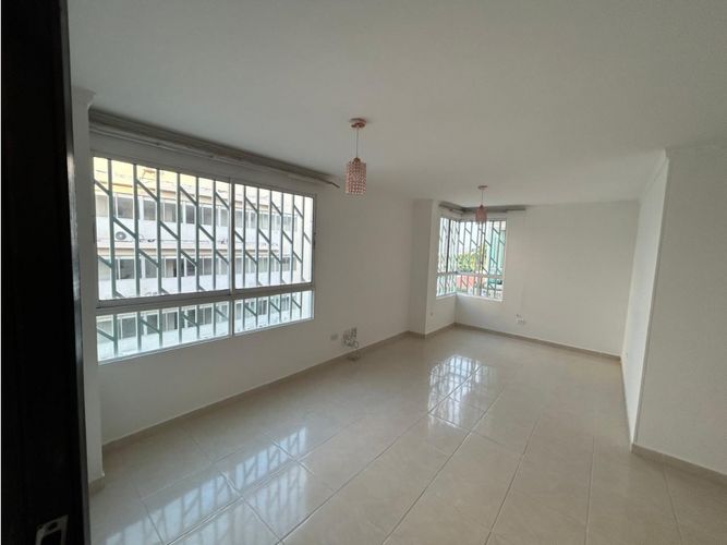Apartamento de 3 alcobas en venta en La Concepcion, Barranquilla, 81 m² · foto 3 de 16