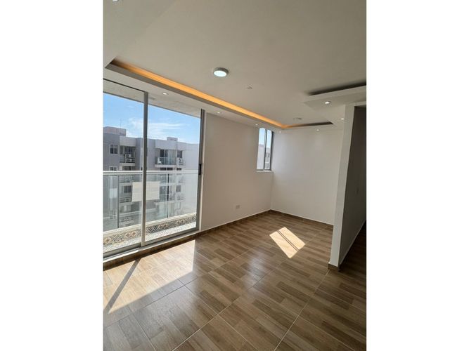 Apartamento de 2 alcobas en venta en Ciudad Mallorquin, Barranquilla, 60 m² · foto 4 de 12