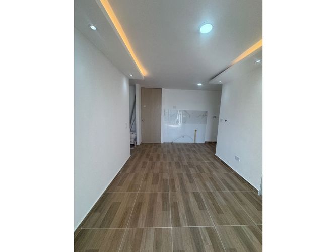 Apartamento de 2 alcobas en venta en Ciudad Mallorquin, Barranquilla, 60 m² · foto 7 de 12