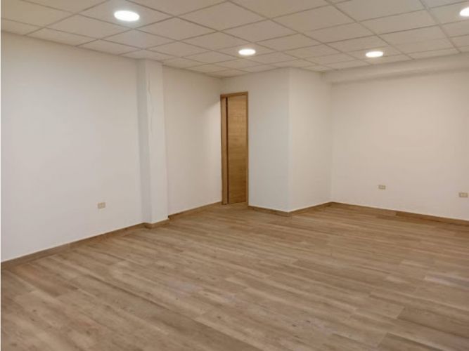 Bodega en venta en Ciudad Jardin, Barranquilla, 610 m² · foto 11 de 14