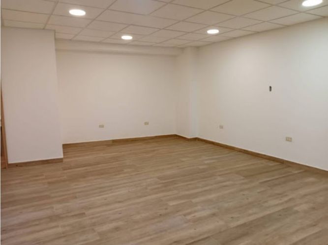 Bodega en venta en Ciudad Jardin, Barranquilla, 610 m² · foto 12 de 14