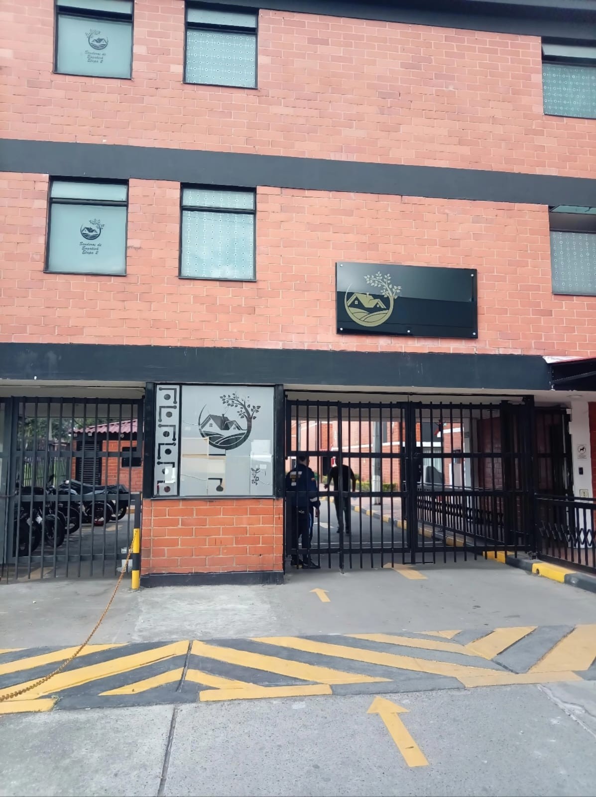 Casa en venta en Engativá, Bogotá · foto 4 de 24