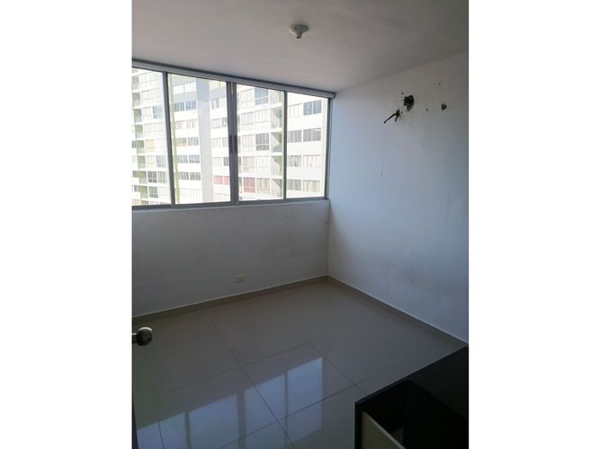 Apartamento de 3 alcobas en venta en Villa Carolina, Barranquilla, 78 m² · foto 4 de 10