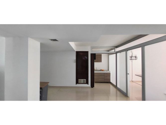 Oficina en venta en El Prado, Barranquilla, 262 m² · foto 6 de 14
