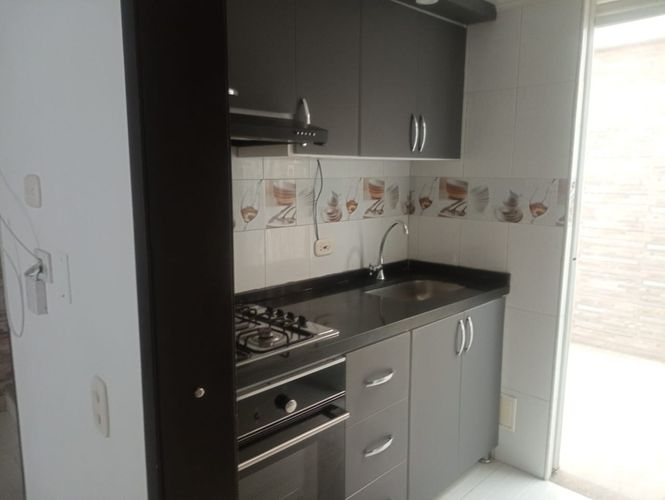 Casa de 3 alcobas en venta en Hacienda Los Alcaparros, Madrid, 70 m² · foto 7 de 24