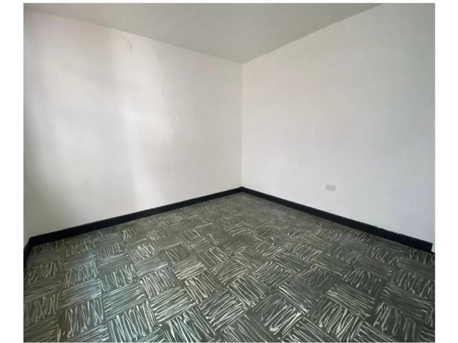 Casa de 6 alcobas en venta en Colseguros Andes, Cali, 300 m² · foto 7 de 11