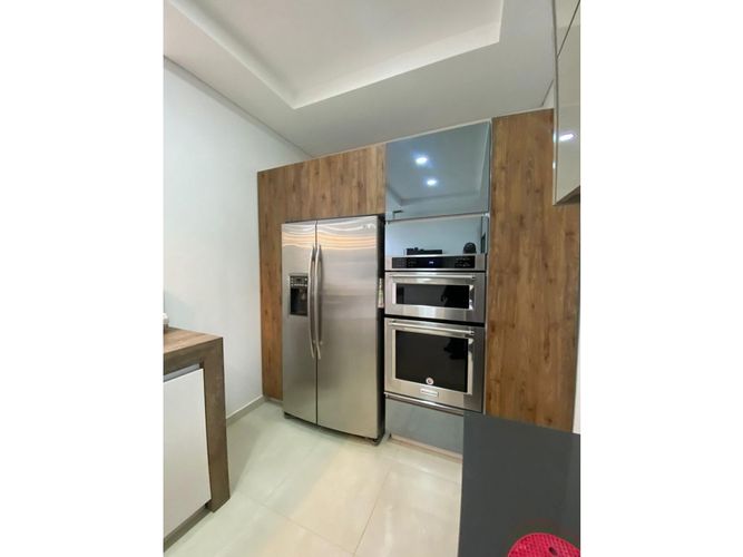 Casa de 4 alcobas en venta en Las Mercedes, Jamundí, 370 m² · foto 8 de 24