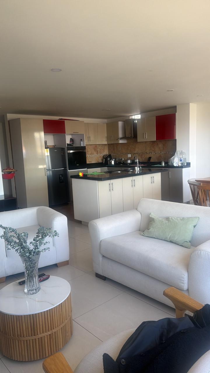 Casa en venta en Barrios Unidos, Bogotá · foto 8 de 13