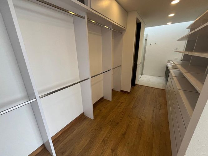 Casa de 4 alcobas en venta en Yerbabuena, Sopó, 480 m² · foto 6 de 23