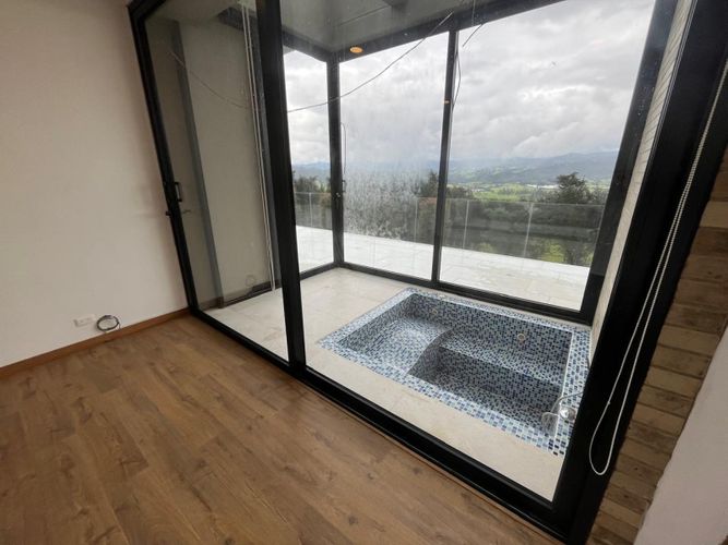 Casa de 4 alcobas en venta en Yerbabuena, Sopó, 480 m² · foto 8 de 23