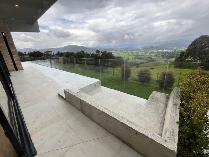 Casa de 4 alcobas en venta en Yerbabuena, Sopó, 480 m² · foto 13 de 23