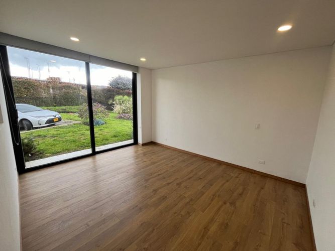 Casa de 4 alcobas en venta en Yerbabuena, Sopó, 480 m² · foto 21 de 23