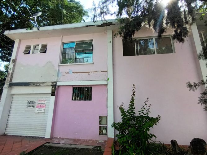 Casa de 13 alcobas en venta en San Joaquin, Medellín, 323 m² · foto 10 de 14