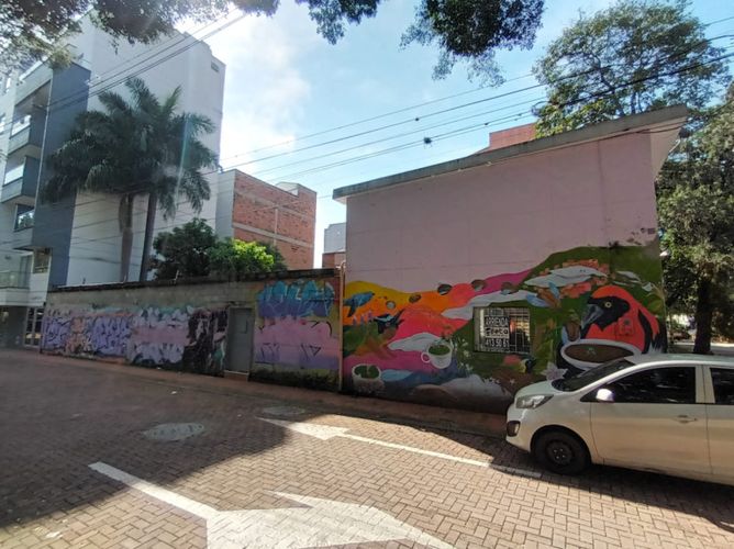 Casa de 13 alcobas en venta en San Joaquin, Medellín, 323 m² · foto 11 de 14