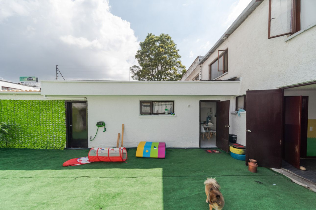 Casa en venta en Pasadena, Bogotá · foto 7 de 24