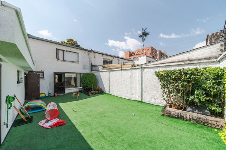 Casa en venta en Pasadena, Bogotá · foto 8 de 24