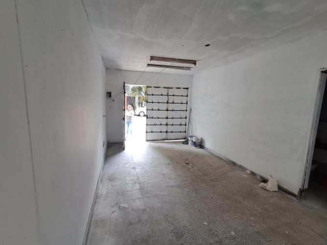 Local en arriendo en Boston, Medellín, 45 m² · foto 3 de 9
