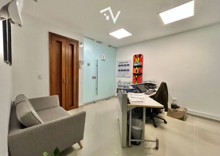 Oficina en venta en El Prado, Barranquilla, 113 m² · foto 2 de 17