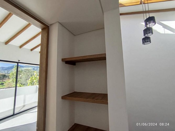Casa de 3 alcobas en venta en La Ceja, 130 m² · foto 9 de 24