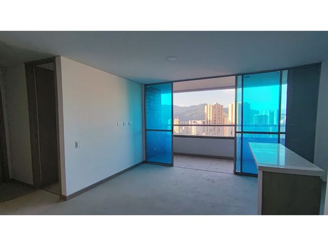 Apartamento en venta en Loma De San Jose, Sabaneta · foto 2 de 11