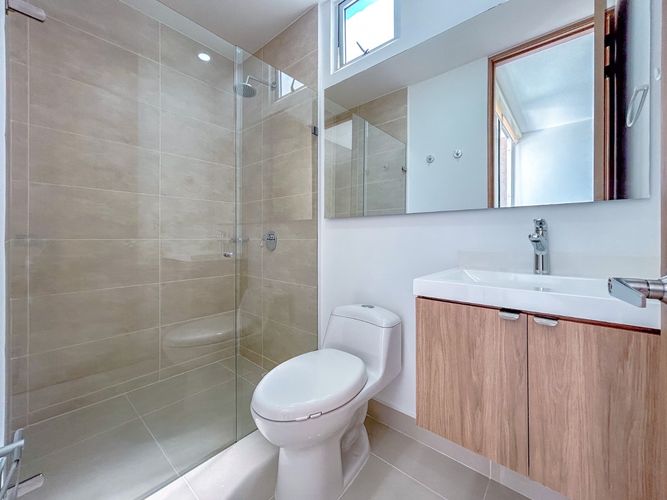 Casa en venta en Alfaguara, Jamundí, 234 m² · foto 2 de 18
