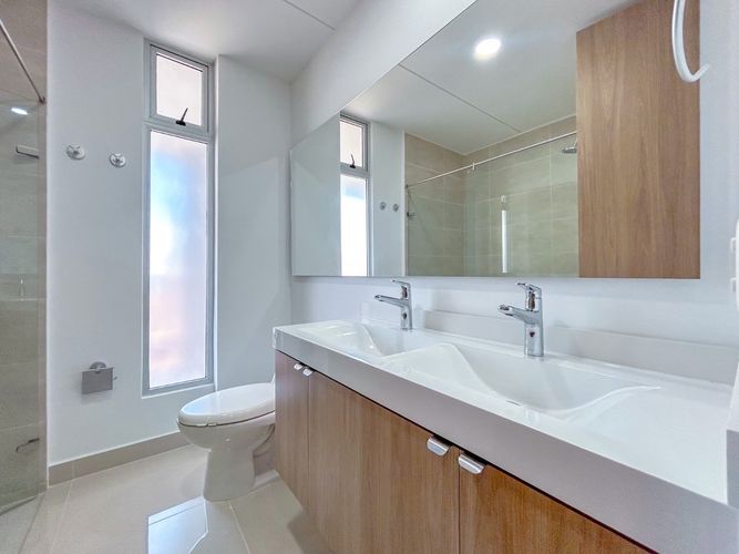 Casa en venta en Alfaguara, Jamundí, 234 m² · foto 10 de 18