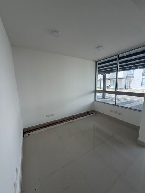 Casa de 3 alcobas en venta en Alfaguara, Jamundí, 220 m² · foto 2 de 5