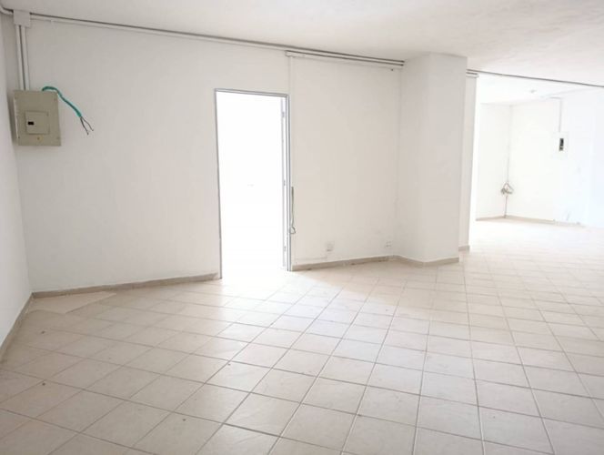 Bodega en arriendo en El Poblado, Medellín, 200 m² · foto 4 de 13