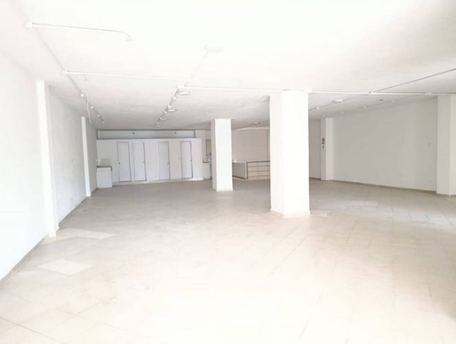 Bodega en arriendo en El Poblado, Medellín, 200 m² · foto 7 de 13