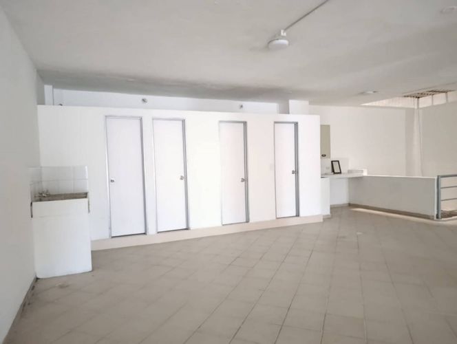 Bodega en arriendo en El Poblado, Medellín, 200 m² · foto 11 de 13