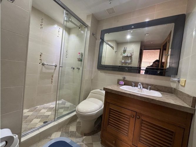 Apartamento de 4 alcobas en venta en Chicó Navarra, Bogotá, 230 m² · foto 6 de 19