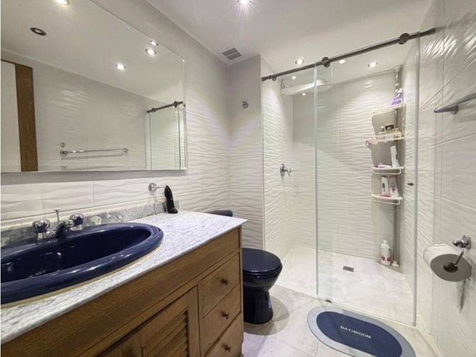 Apartamento de 4 alcobas en venta en Chicó Navarra, Bogotá, 230 m² · foto 9 de 19
