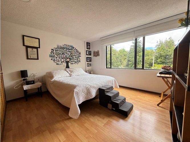Apartamento de 4 alcobas en venta en Chicó Navarra, Bogotá, 230 m² · foto 12 de 19