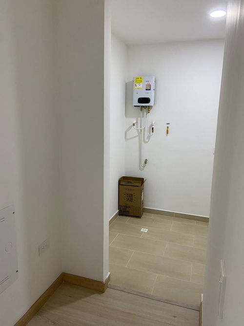 Apartamento de 3 alcobas en arriendo en Las Palmas, Envigado, 95 m² · foto 14 de 17