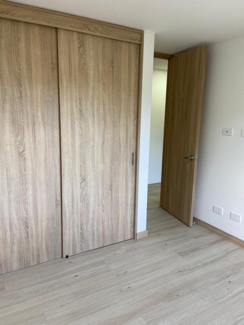 Apartamento de 3 alcobas en arriendo en Las Palmas, Envigado, 95 m² · foto 10 de 17