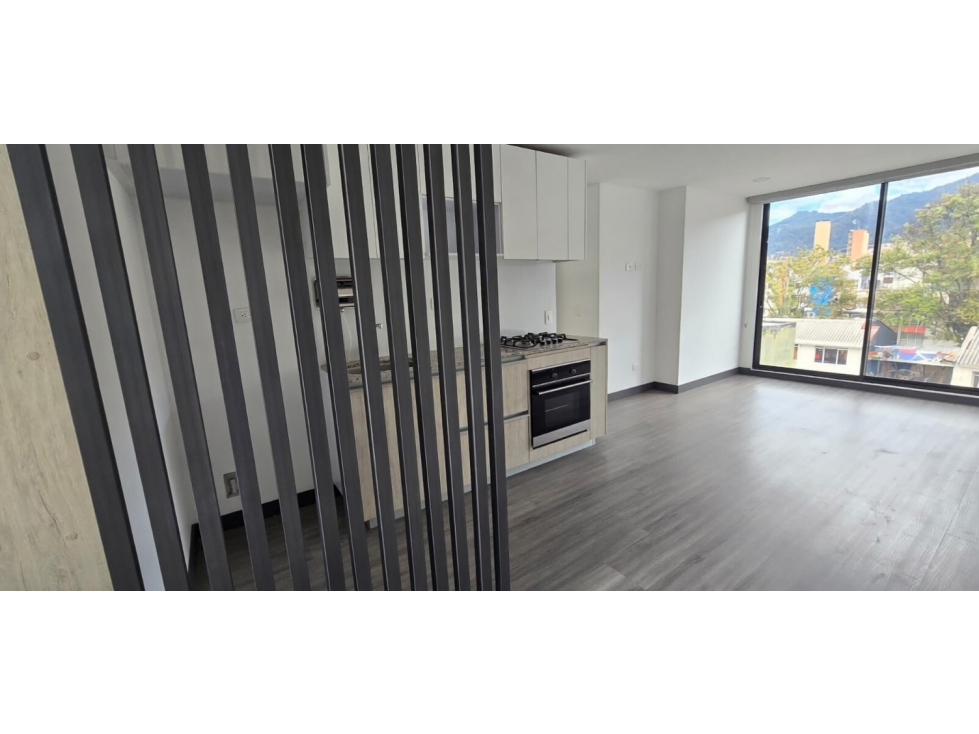 Apartamento en venta en Galerias, Bogotá · foto 3 de 13