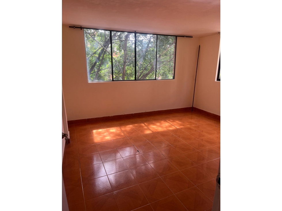 Apartamento en venta en Bombona No.1, Medellín · foto 4 de 16