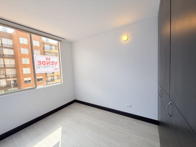 Apartamento de 3 alcobas en venta en Hacienda Casablanca La Sierra, Madrid, 84 m² · foto 20 de 24