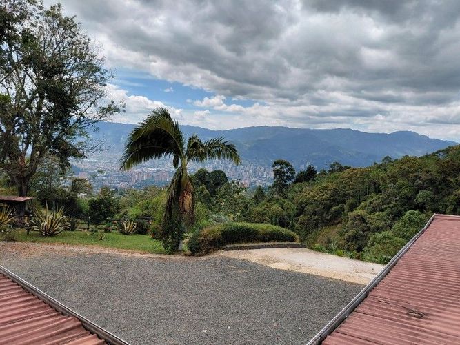Finca en arriendo en San Antonio De Prado, Medellín, 450 m² · foto 14 de 19