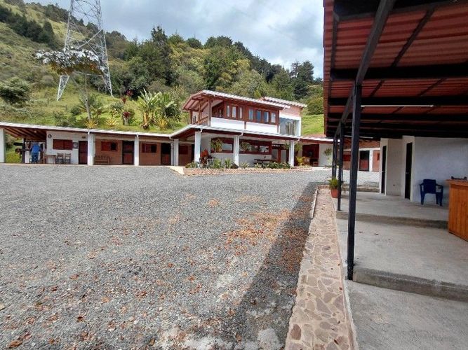 Finca en arriendo en San Antonio De Prado, Medellín, 450 m² · foto 17 de 19
