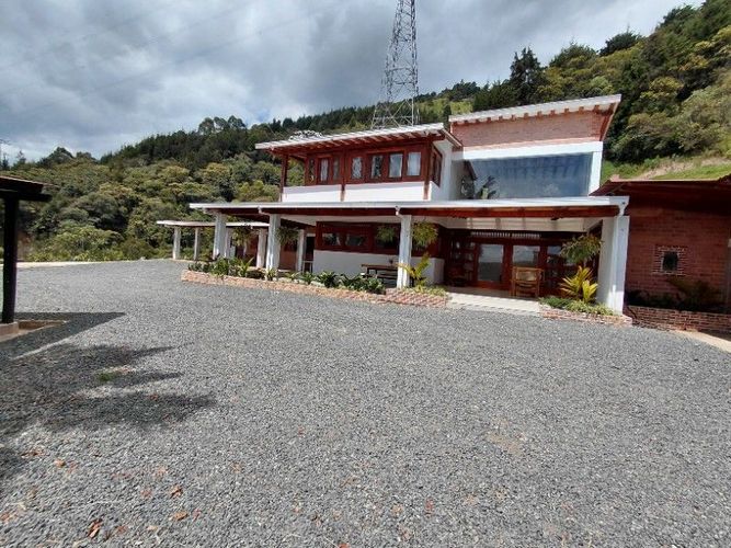 Finca en arriendo en San Antonio De Prado, Medellín, 450 m² · foto 18 de 19