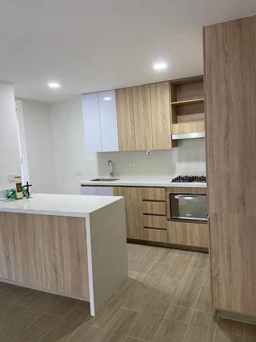 Apartamento de 3 alcobas en arriendo en Las Palmas, Envigado, 90 m² · foto 2 de 17