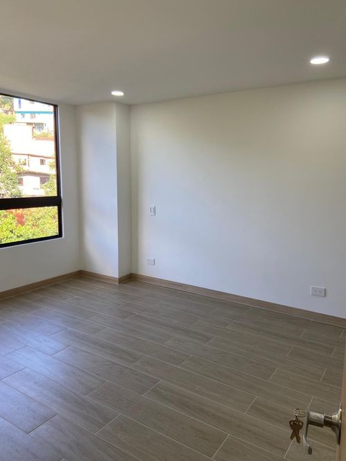 Apartamento de 3 alcobas en arriendo en Las Palmas, Envigado, 90 m² · foto 9 de 17