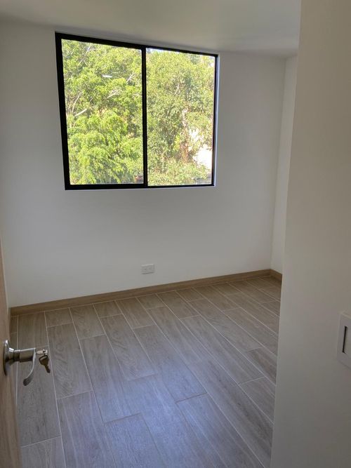 Apartamento de 3 alcobas en arriendo en Las Palmas, Envigado, 90 m² · foto 8 de 17