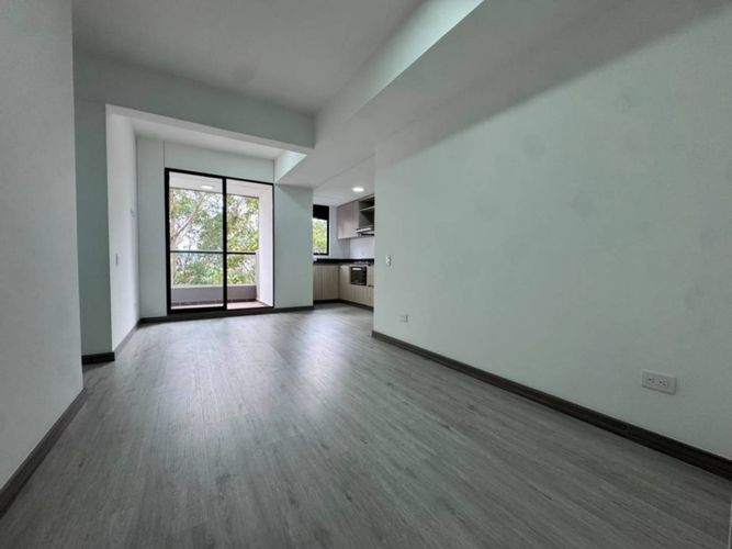 Apartamento de 3 alcobas en arriendo en Altos Del Poblado, Medellín, 70 m² · foto 6 de 24